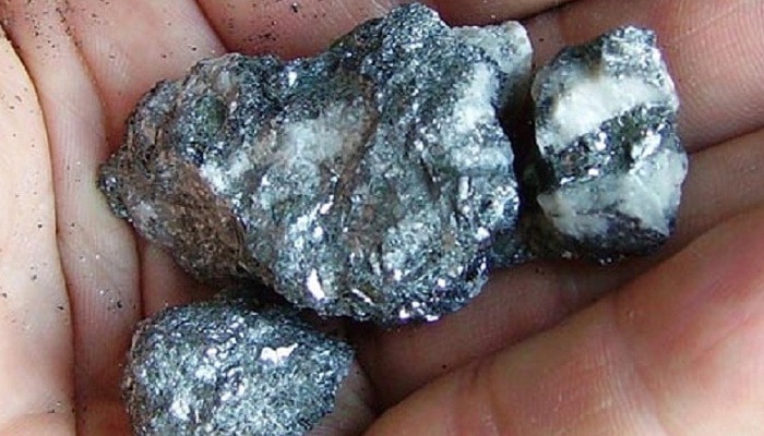 Mineral de metal