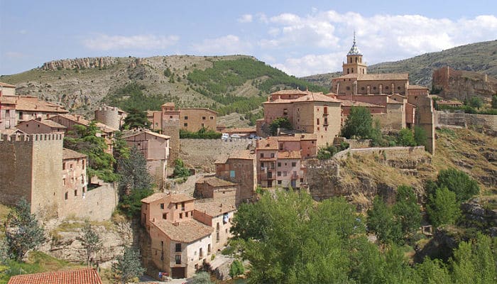 Albarracín, Spain Visitar por europa en moto