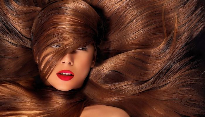 Aceite de romero estimula el crecimiento del cabello