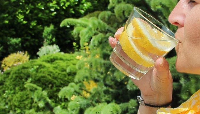 La naranja remedio casero para tratar la piorrea