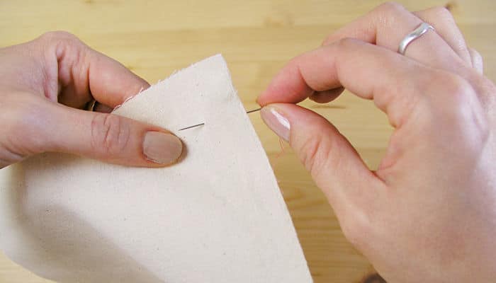 como coser a mano facilmente