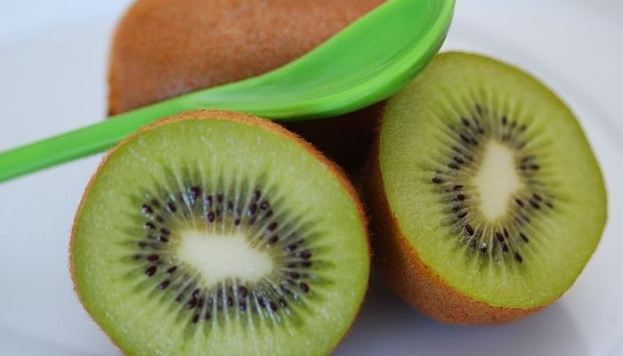 Beneficios y valores nutricionales del kiwi