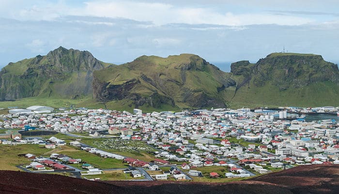 Por europa Vestmannaeyjar, Islandia visitar en moto 