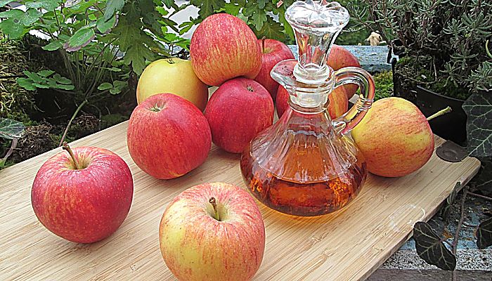 El vinagre de sidra de manzana tiene la capacidad de matar hongos y bacterias