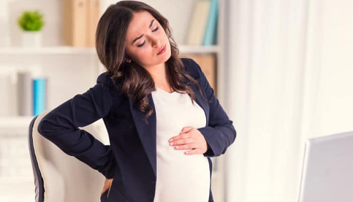 Dolor de caderas durante el embarazo: causas, como tratarlo y algunos consejos que te pueden ayudar aliviarlo