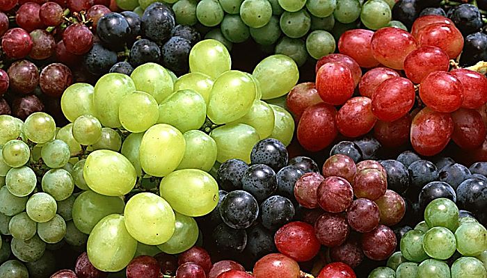  Cuales son los datos nutricionales del zumo de uvas