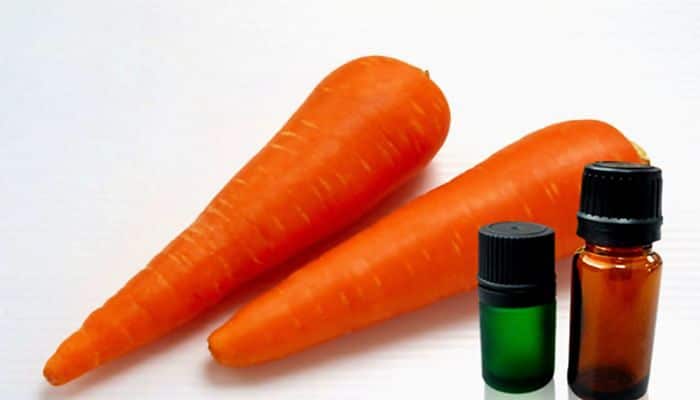 Los altos niveles de vitamina A en las zanahorias lo convierten en un gran aditivo para cualquier producto casero cuidado de la piel.