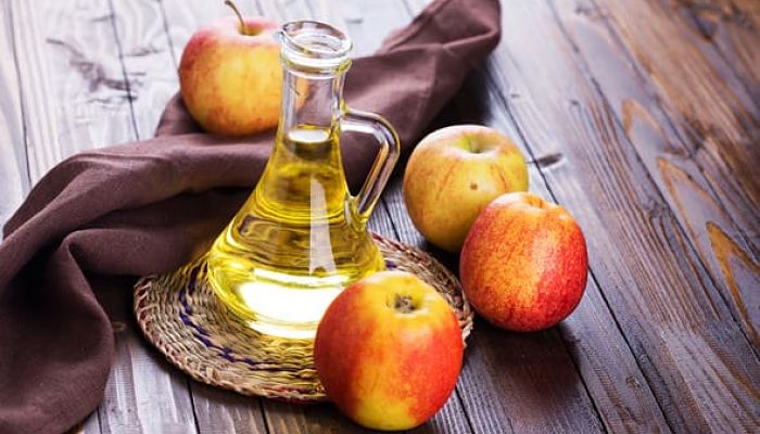 El vinagre de manzana (ACV)  para prevenir la garganta seca